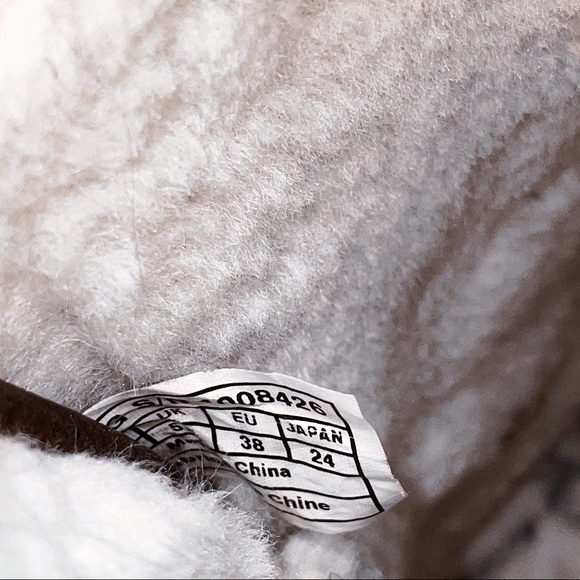 Ugg Mariana Water Resistant Brown Short Boots - Picture 7 of 8